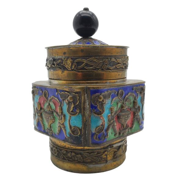 Vintage Chinese Enameled Brass Box Jar Embossed Figures & Cloisonné Enamel Lid - Picture 9 of 12